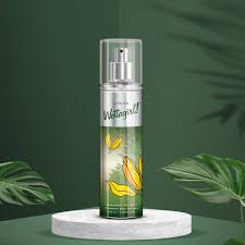 Layer'r Wottagirl Champaca Delight Body Spray​-135 ml